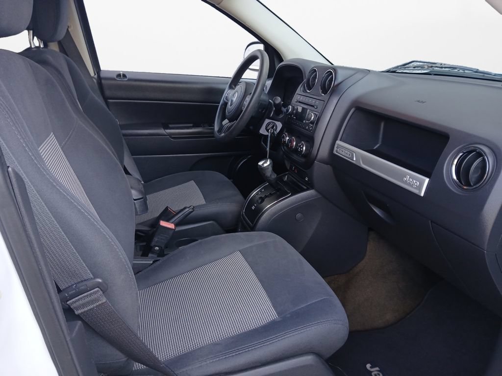 Used 2016 Jeep Compass Sport w/ Power Value Group FWD image 24