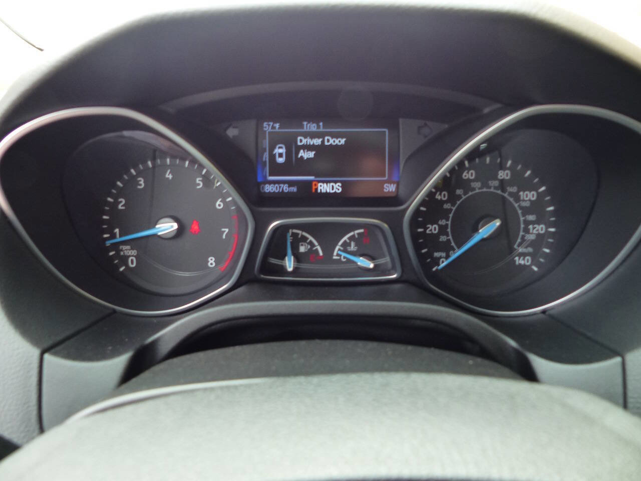 Used 2017 Ford Focus SEL image 30