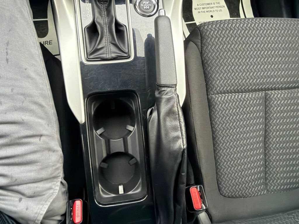 Used 2023 Mitsubishi Eclipse Cross LE AWD/4WD image 27