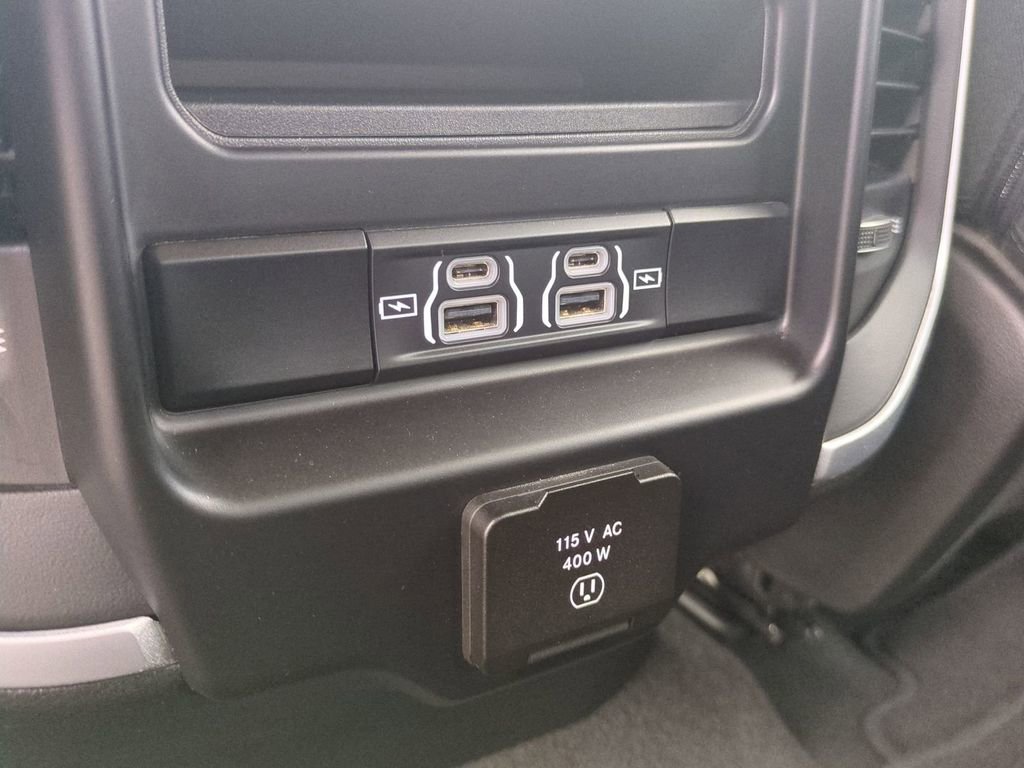 Used 2022 RAM 1500 Big Horn image 16