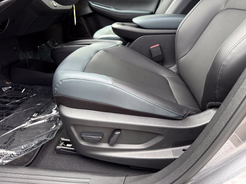 New 2026 Nissan Leaf SV Plus w/ Floor Mat Package (SV+) FWD image 14