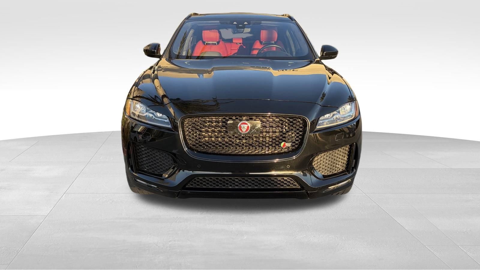 Used 2020 Jaguar F-PACE S image 2