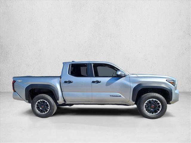 Used 2024 Toyota Tacoma TRD Off-Road image 4