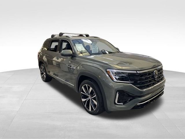 Used 2025 Volkswagen Atlas SEL Premium R-Line image 9