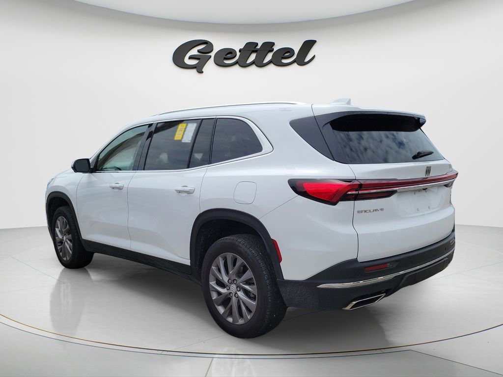 Certified 2025 Buick Enclave Preferred image 5