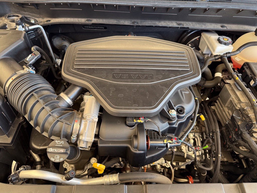 Used 2023 Chevrolet Blazer RS w/ Enhanced Convenience Package FWD image 46