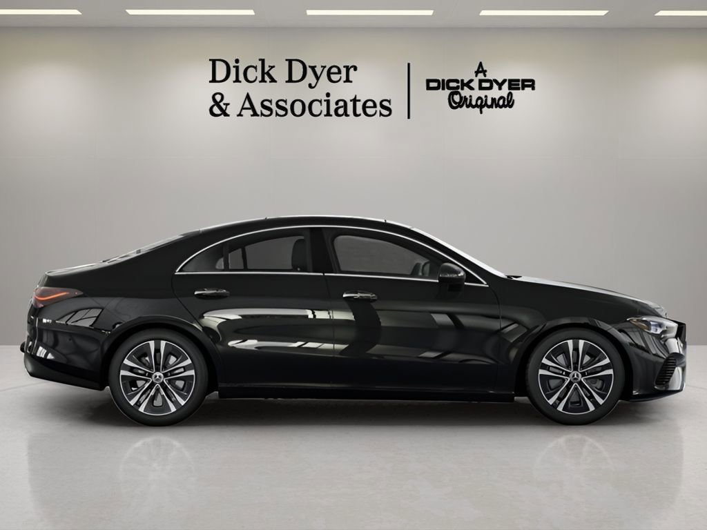 Used 2025 Mercedes-Benz CLA 250 image 7