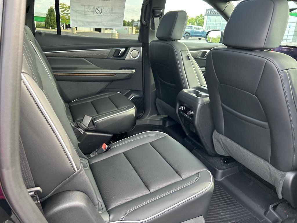 New 2026 Buick Enclave Avenir w/ Super Cruise Package image 17