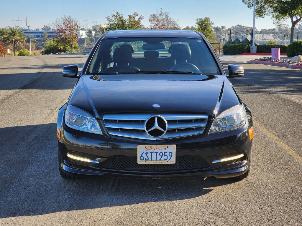 Used 2011 Mercedes-Benz C 300 Sedan image 12