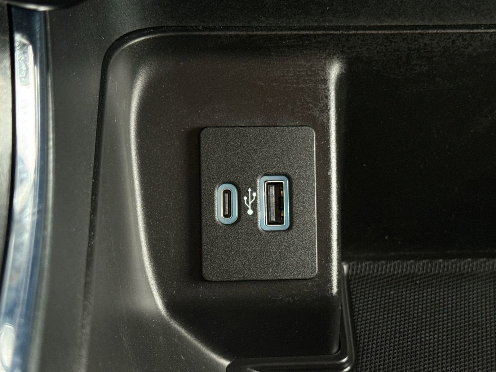 Certified 2021 Ford F150 XLT w/ Equipment Group 302A High image 64