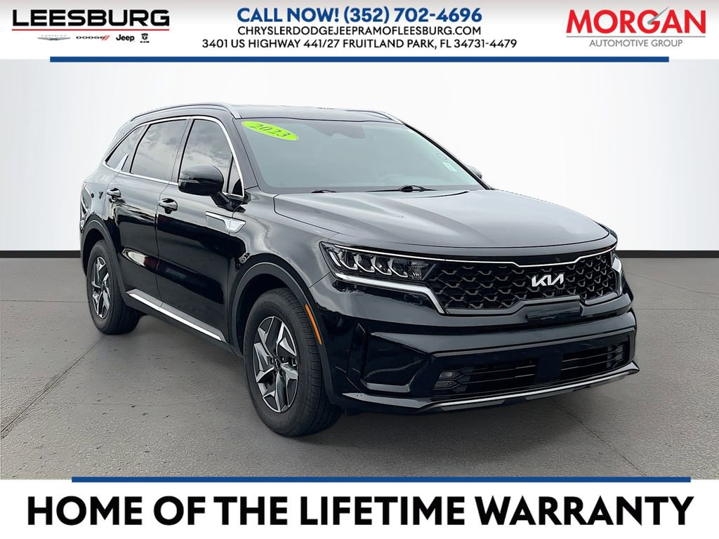 Used 2023 Kia Sorento EX image 1