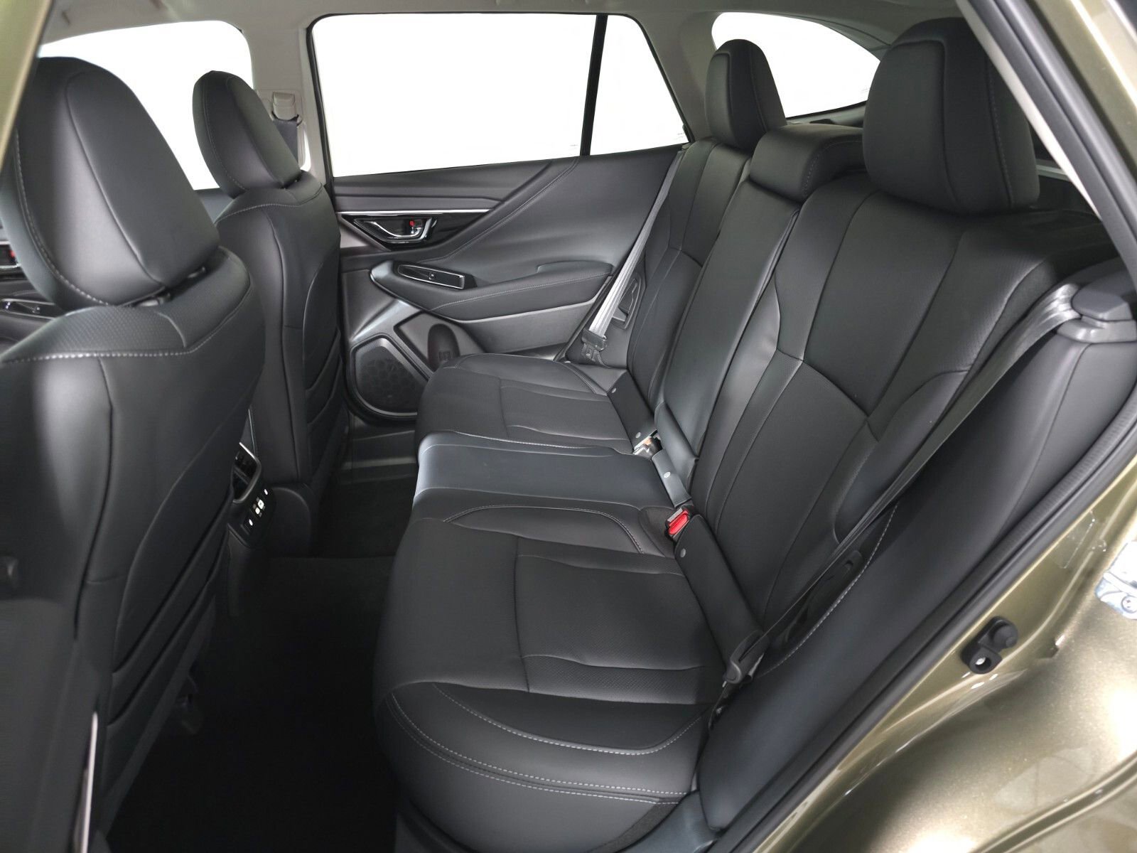 New 2025 Subaru Outback Touring XT image 14