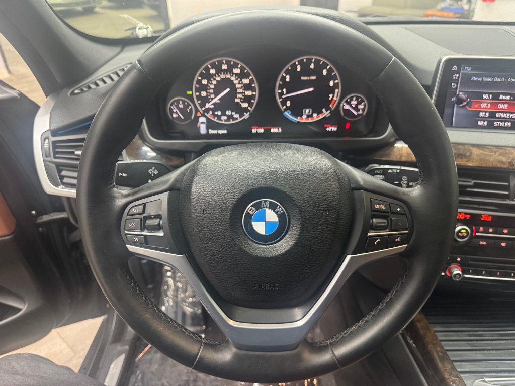 Used 2017 BMW X5 xDrive35i AWD/4WD image 23