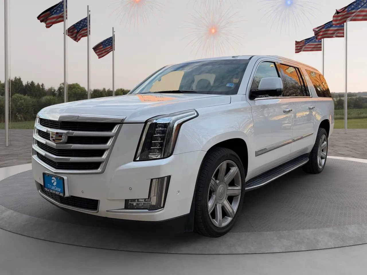 Used 2018 Cadillac Escalade ESV Luxury AWD/4WD image 1