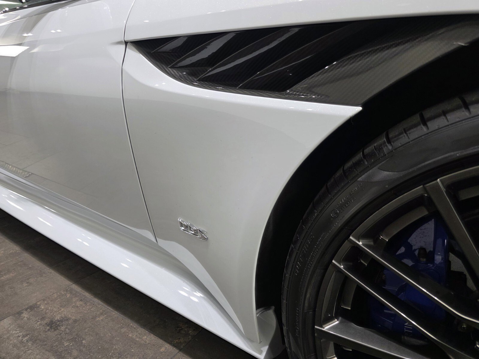 Used 2021 Aston Martin DBS Superleggera Volante image 26