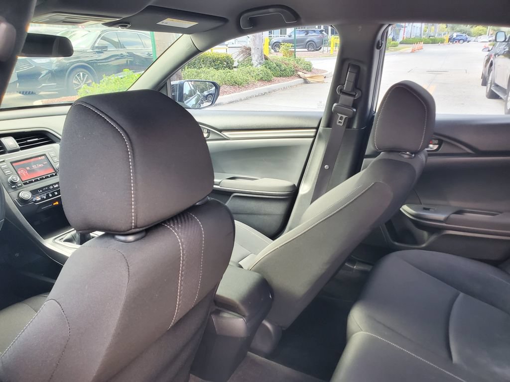 Used 2017 Honda Civic Sport image 10
