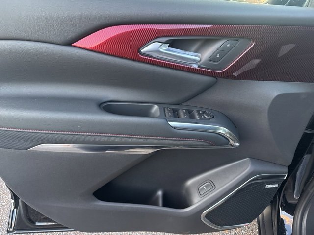 New 2026 Chevrolet Traverse Z71 w/ Enhanced Driving Package image 10