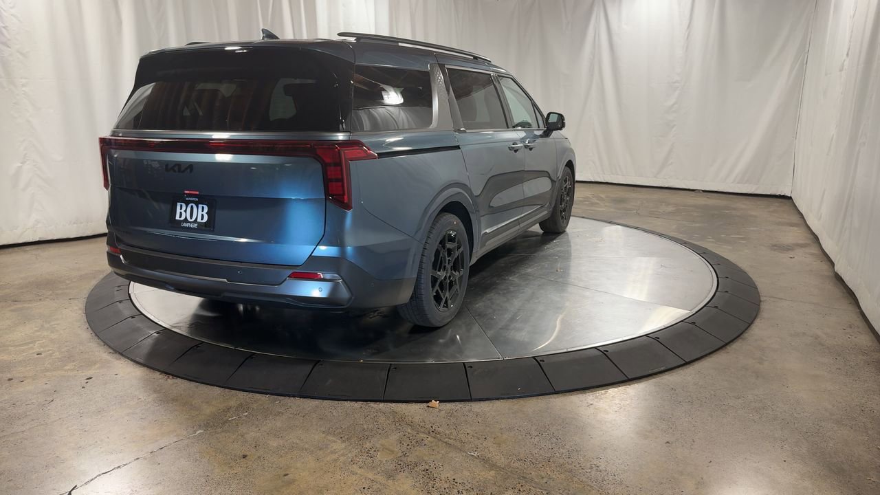 New 2026 Kia Carnival SX w/ SX Dark Edition Package image 9