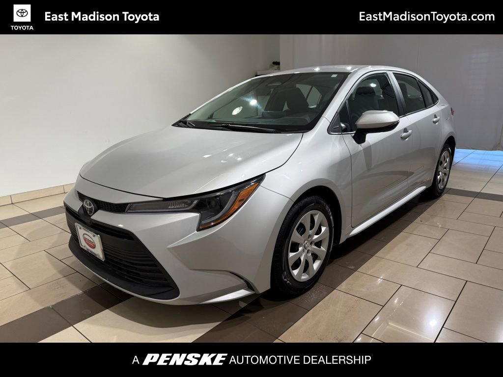 Certified 2024 Toyota Corolla LE FWD image 1