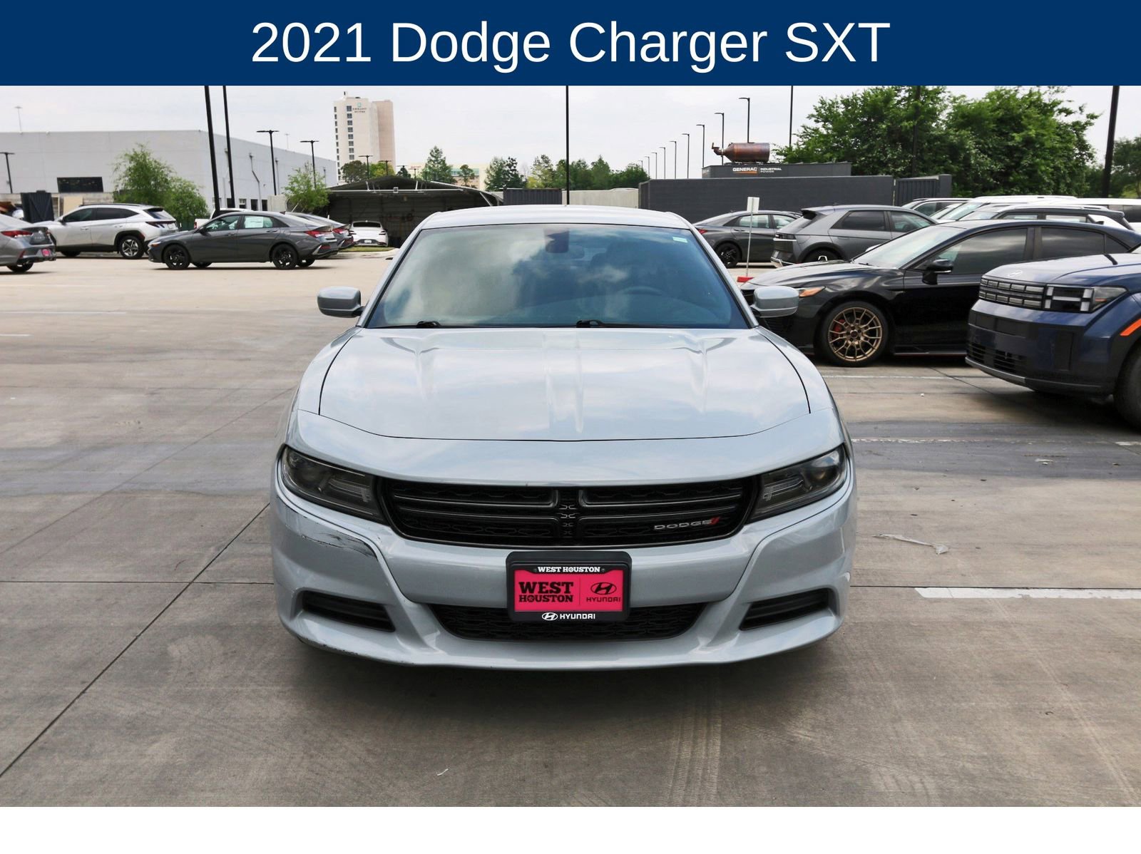 Used 2021 Dodge Charger SXT RWD image 2