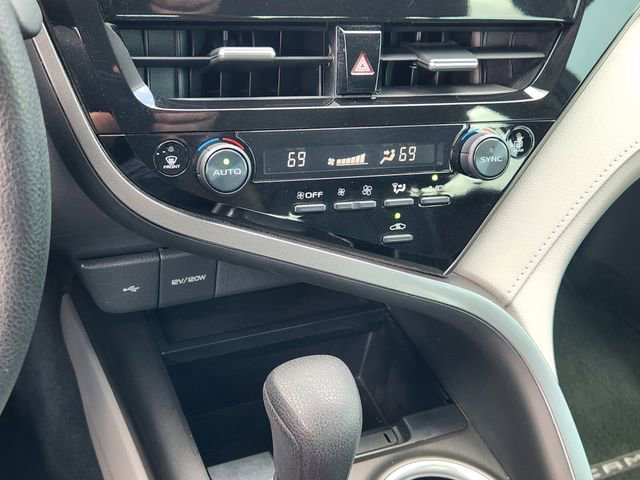 Used 2024 Toyota Camry LE image 36