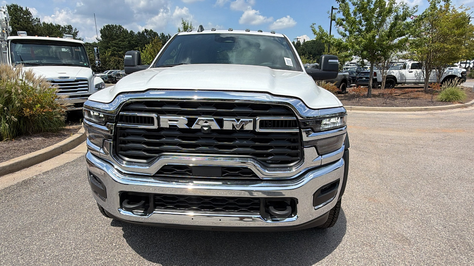 New 2026 RAM 5500 Tradesman w/ Chrome Appearance Group AWD/4WD image 3