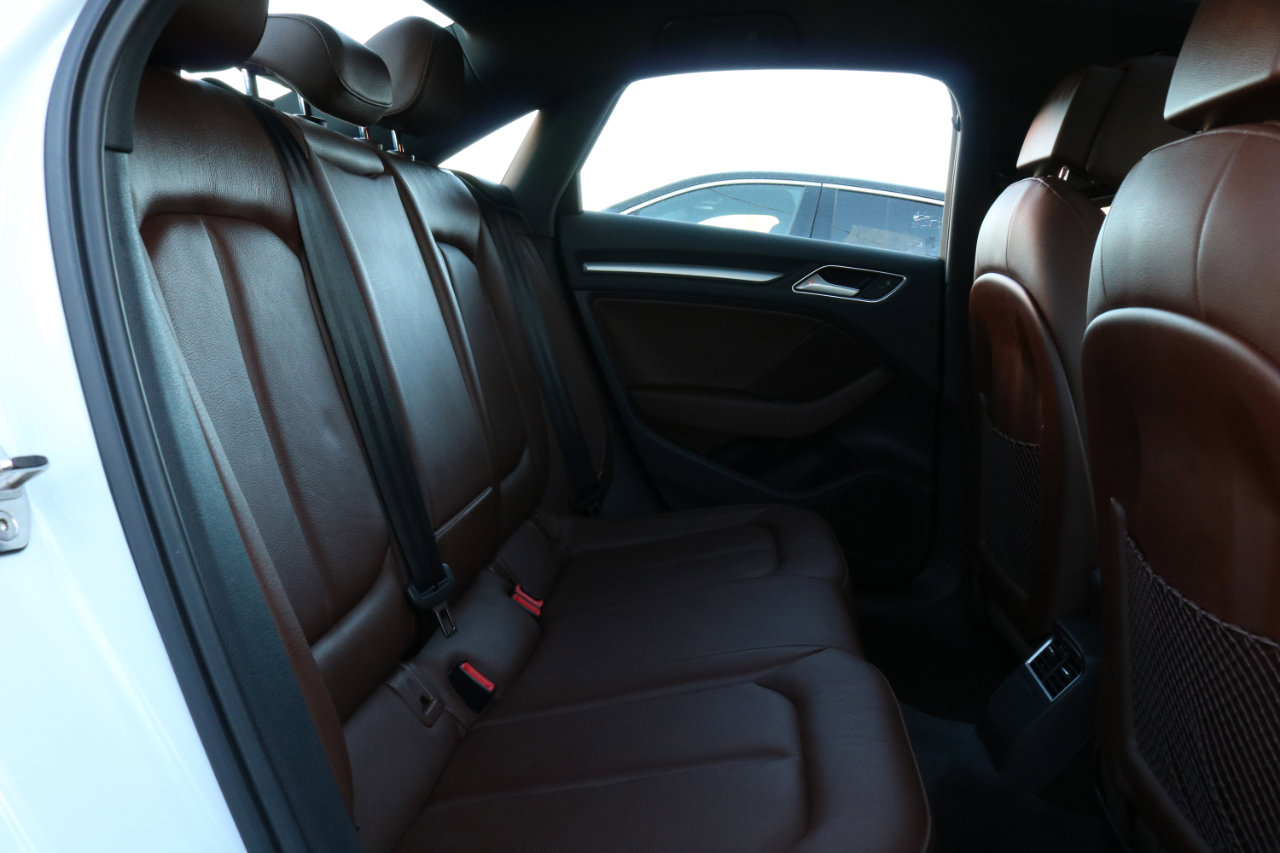 Used 2016 Audi A3 2.0T Premium image 41