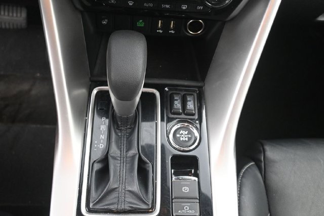 Used 2024 Mitsubishi Eclipse Cross SEL AWD/4WD image 25