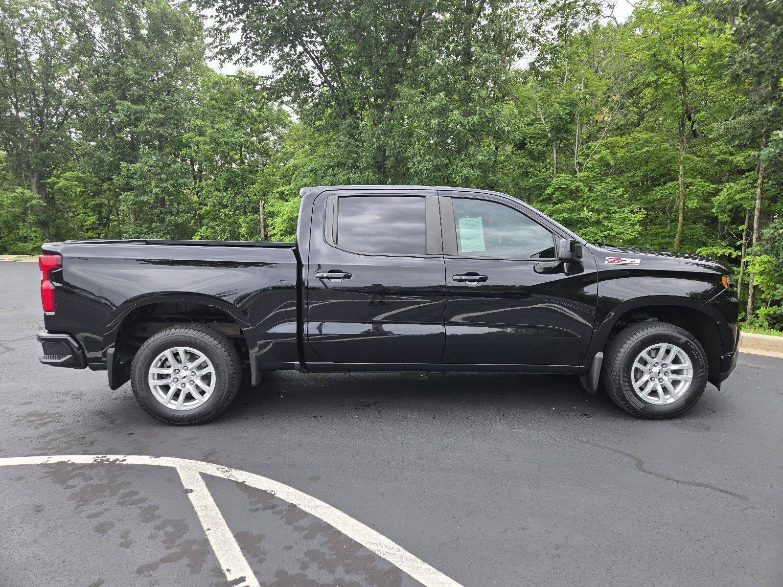 Used 2019 Chevrolet Silverado 1500 RST w/ All-Star Edition AWD/4WD image 2