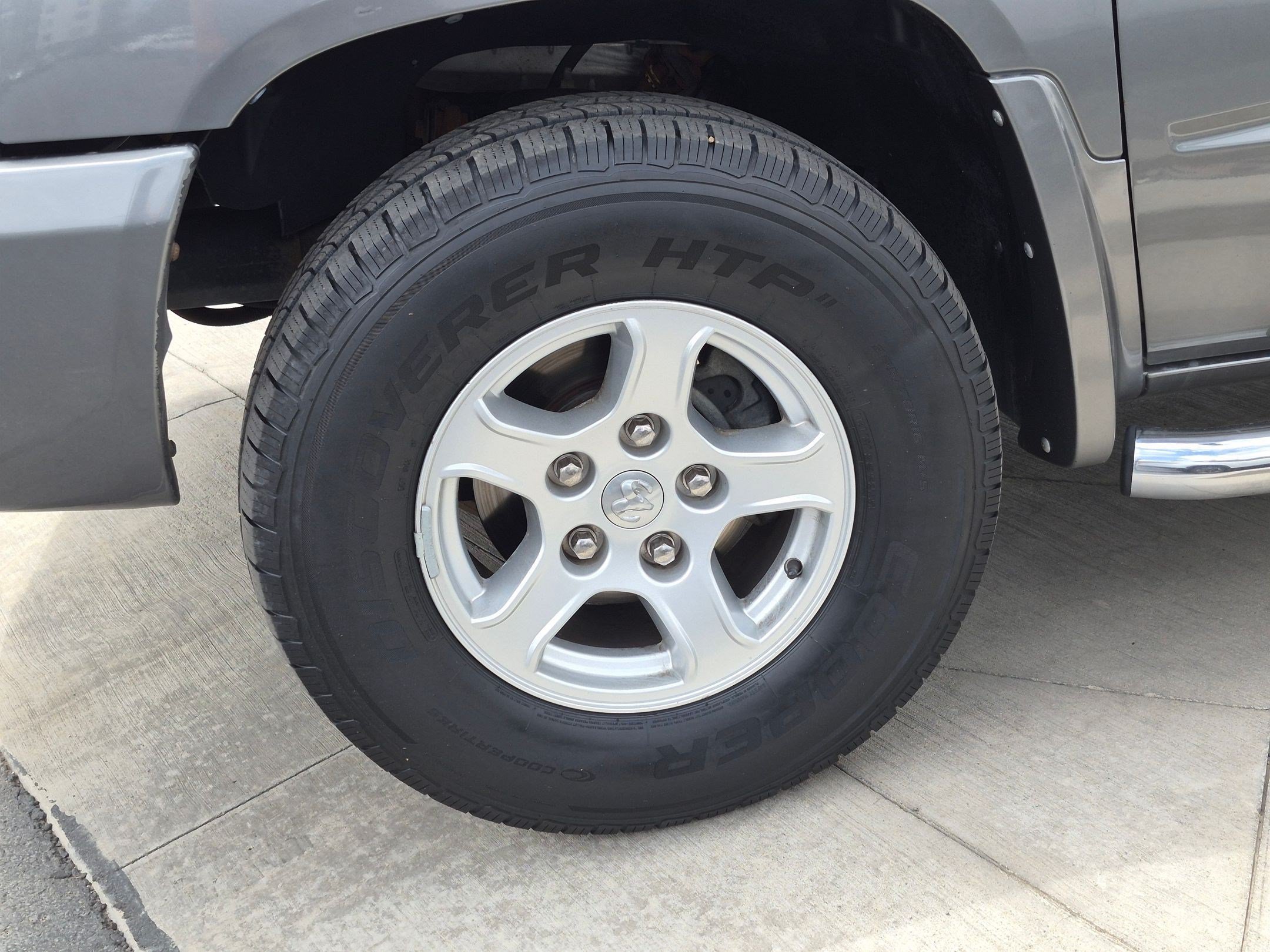 Used 2007 Dodge Dakota SLT w/ Trailer Tow Group AWD/4WD image 13