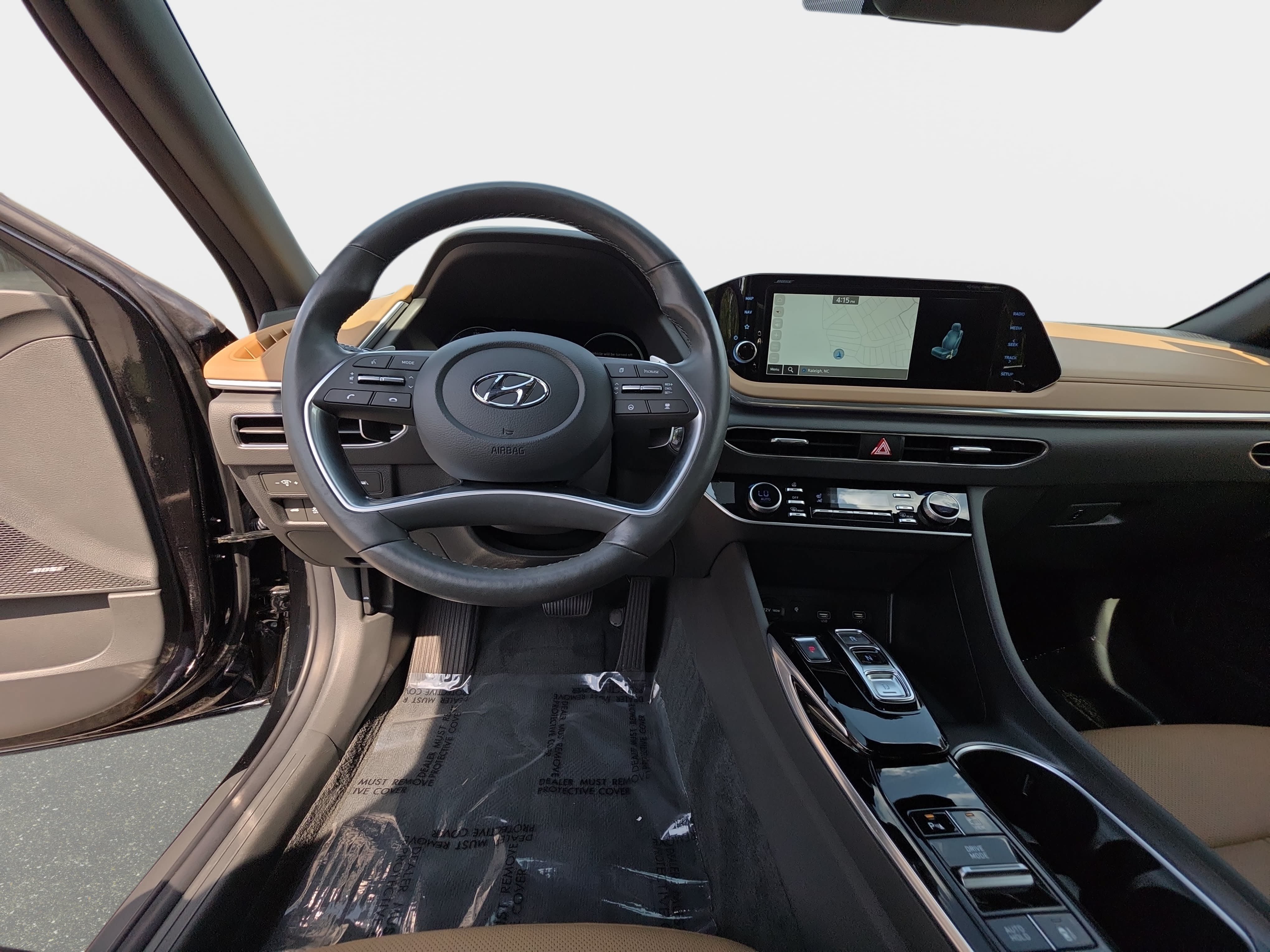 Used 2023 Hyundai Sonata Limited w/ Cargo Package FWD image 16