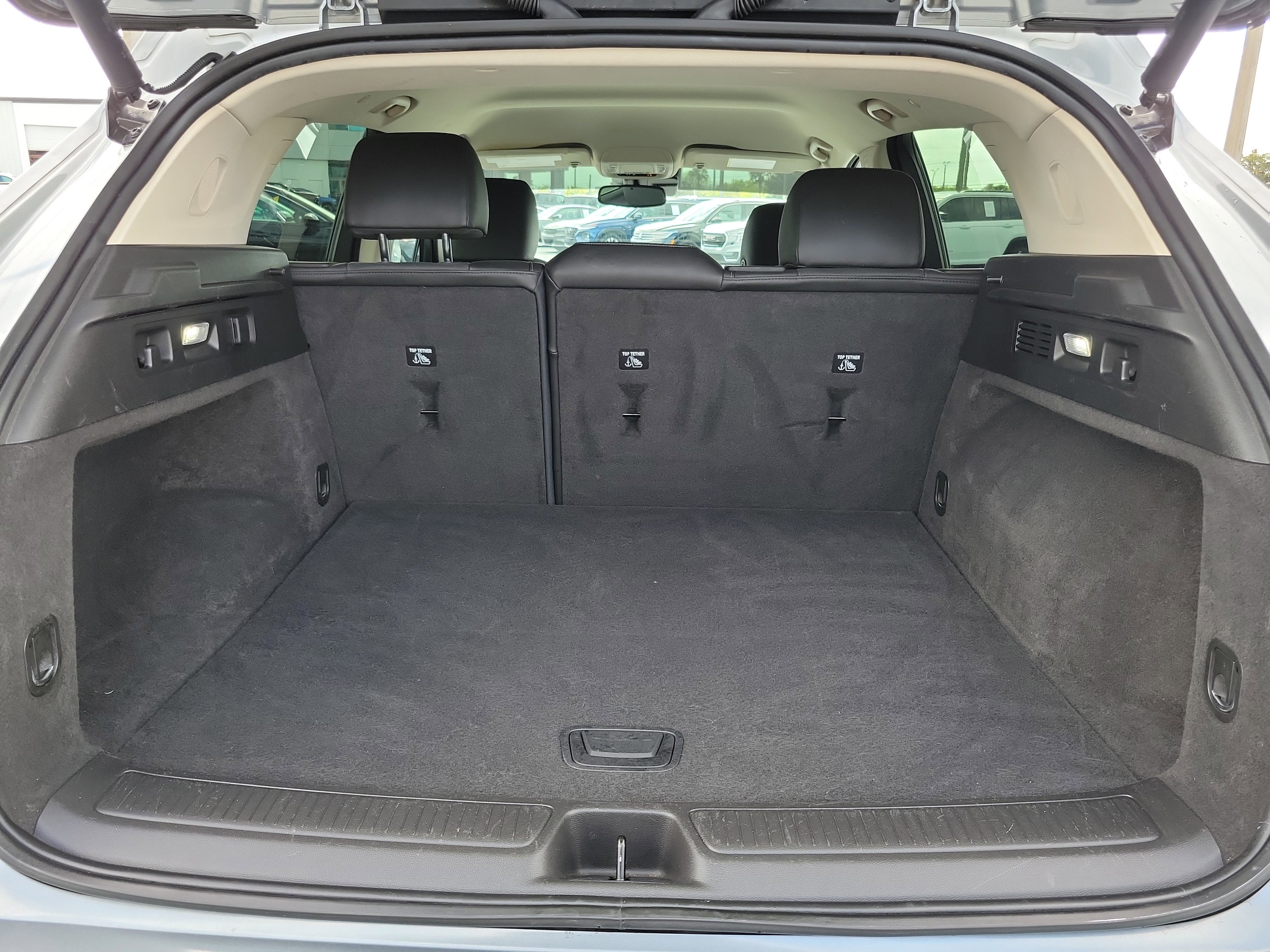 Used 2023 Buick Envision Essence image 10