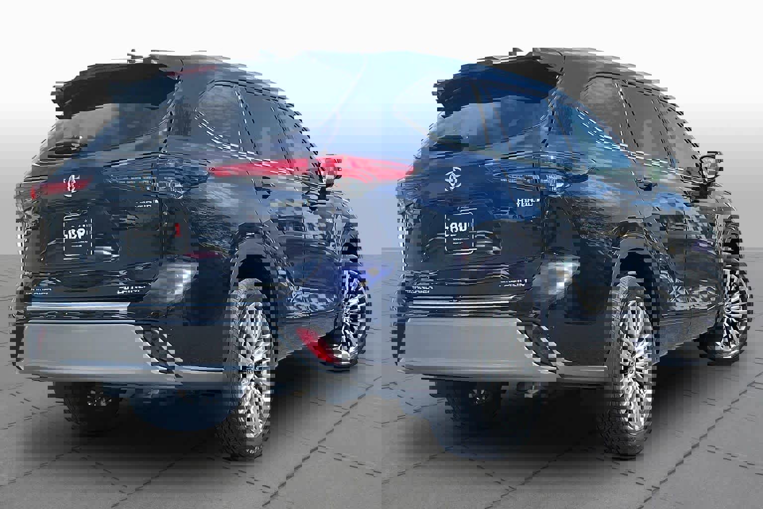 Used 2021 Toyota Highlander Platinum image 12