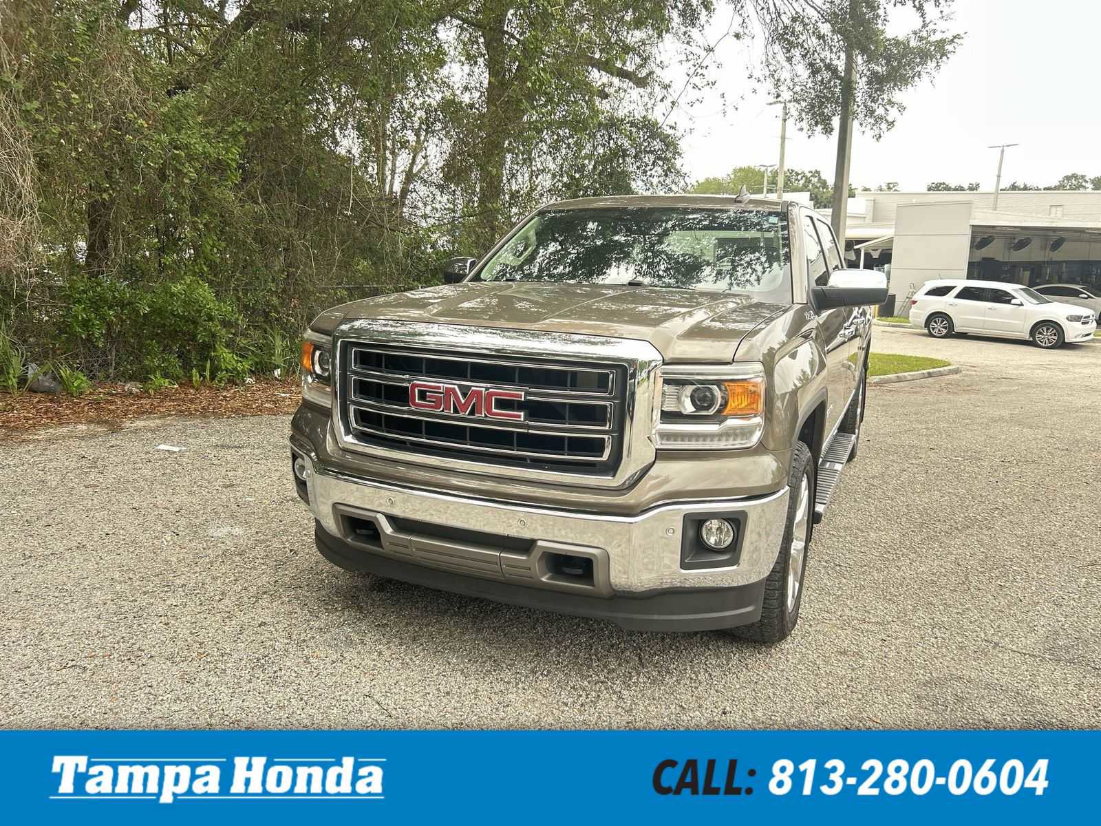 Used 2015 GMC Sierra 1500 SLT w/ SLT Crew Cab Value Package AWD/4WD image 1