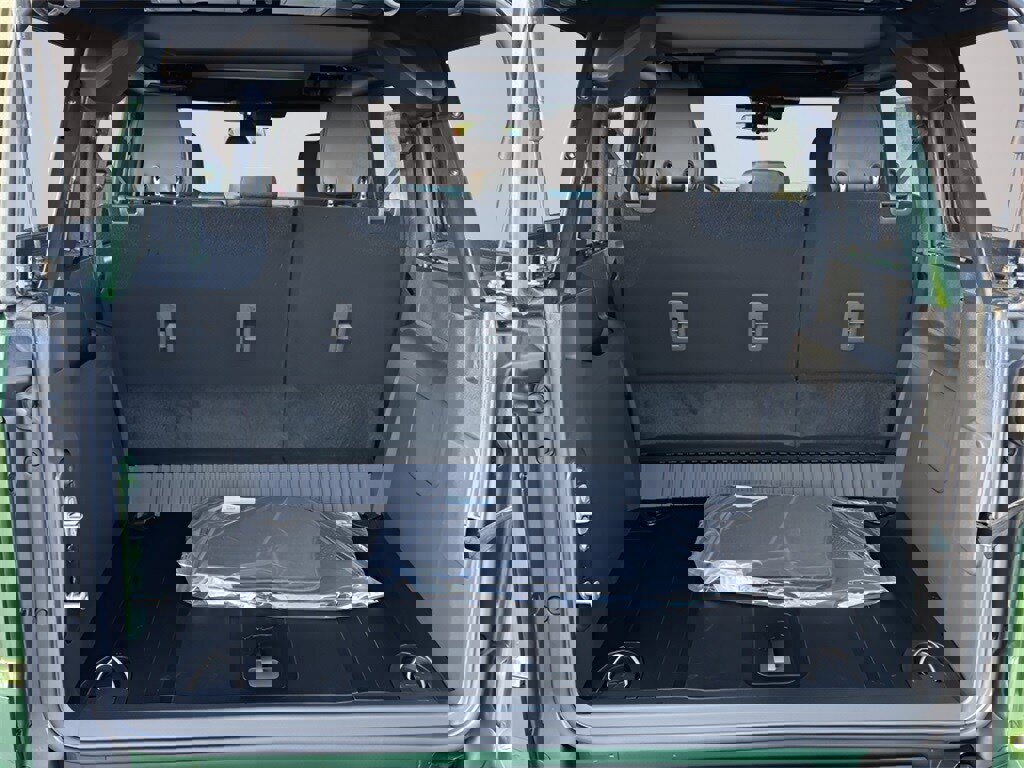 New 2025 Ford Bronco Badlands image 21