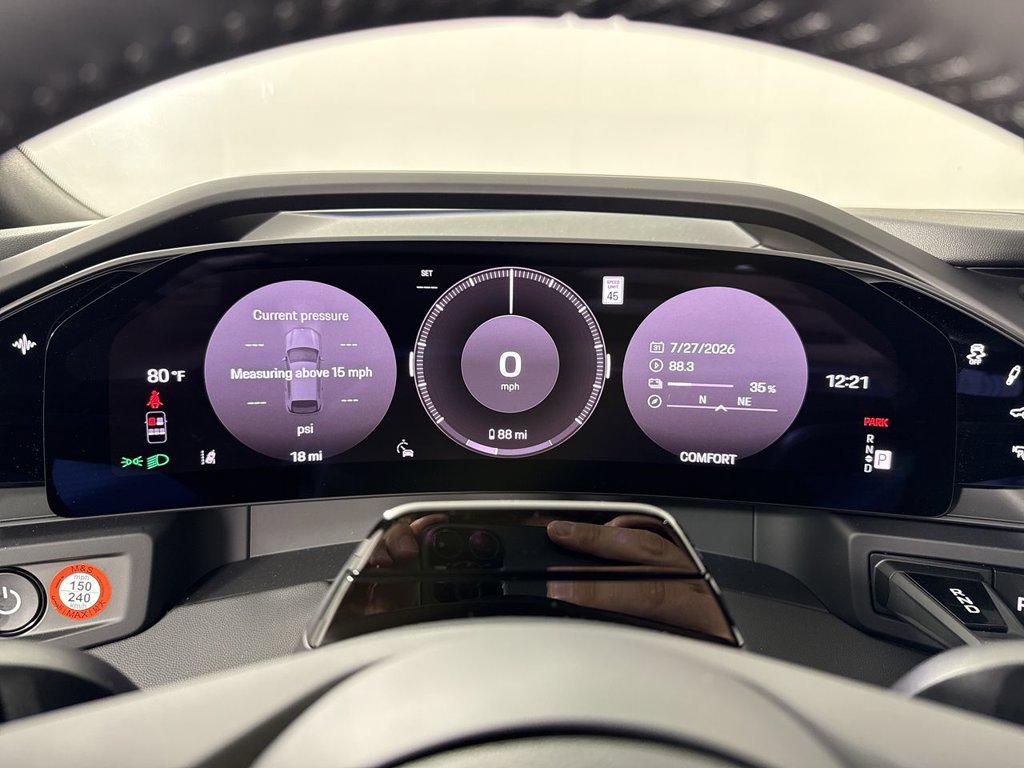 New 2026 Porsche Cayenne Electric AWD/4WD image 36