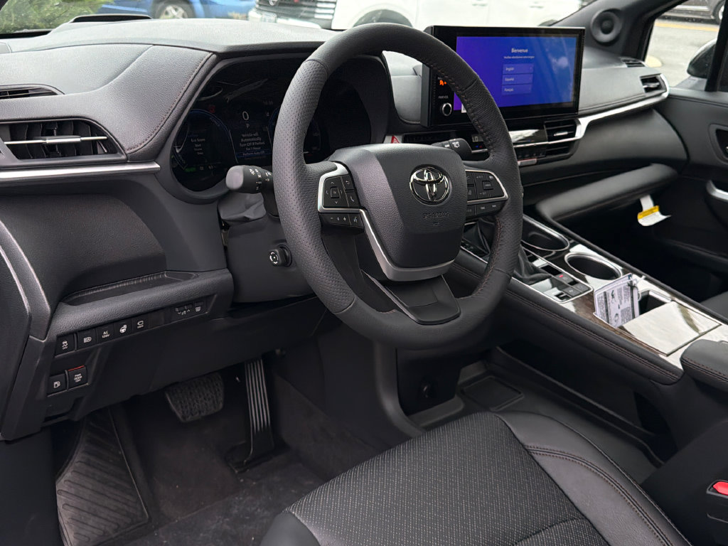 New 2026 Toyota Sienna Platinum AWD/4WD image 21
