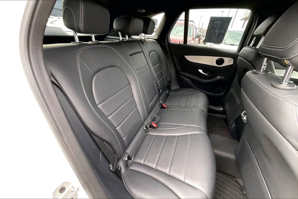 Used 2022 Mercedes-Benz GLC 300 image 38