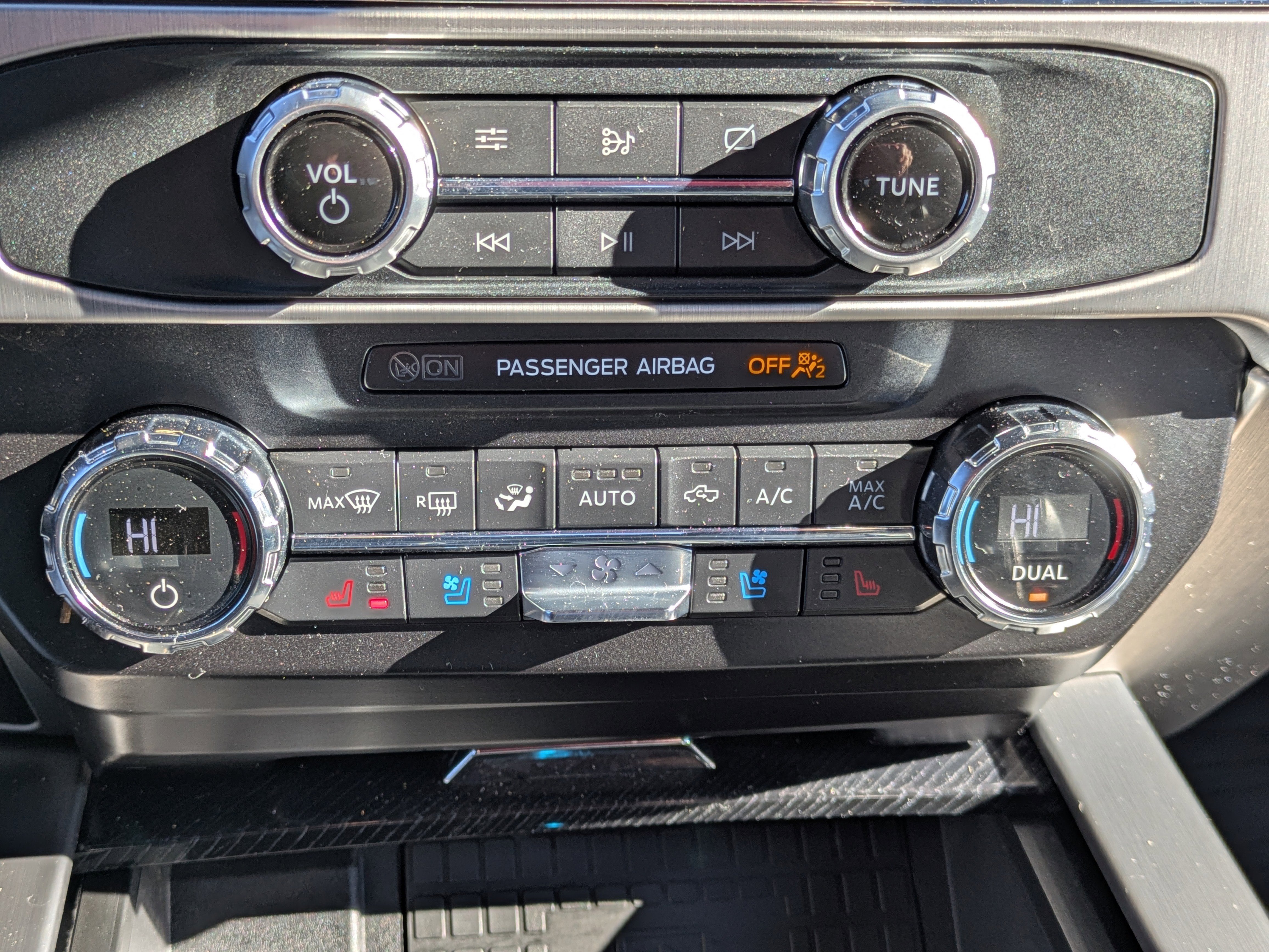 Used 2022 Ford F350 Platinum image 20