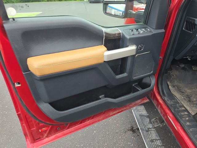 Used 2022 Ford F250 Lariat w/ Lariat Ultimate Package image 11