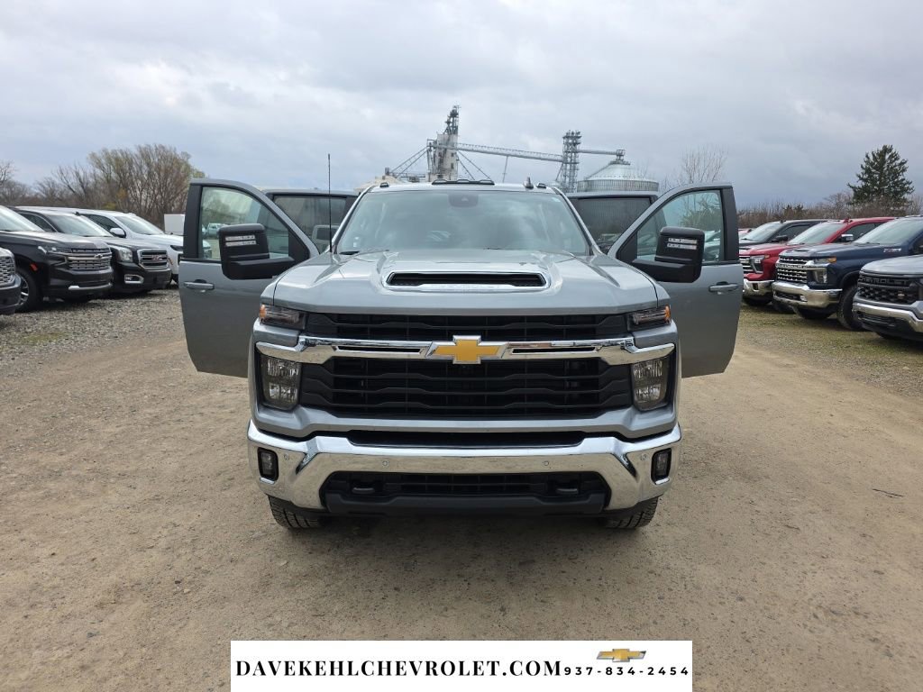 Used 2025 Chevrolet Silverado 2500 LT w/ All Star Edition image 36