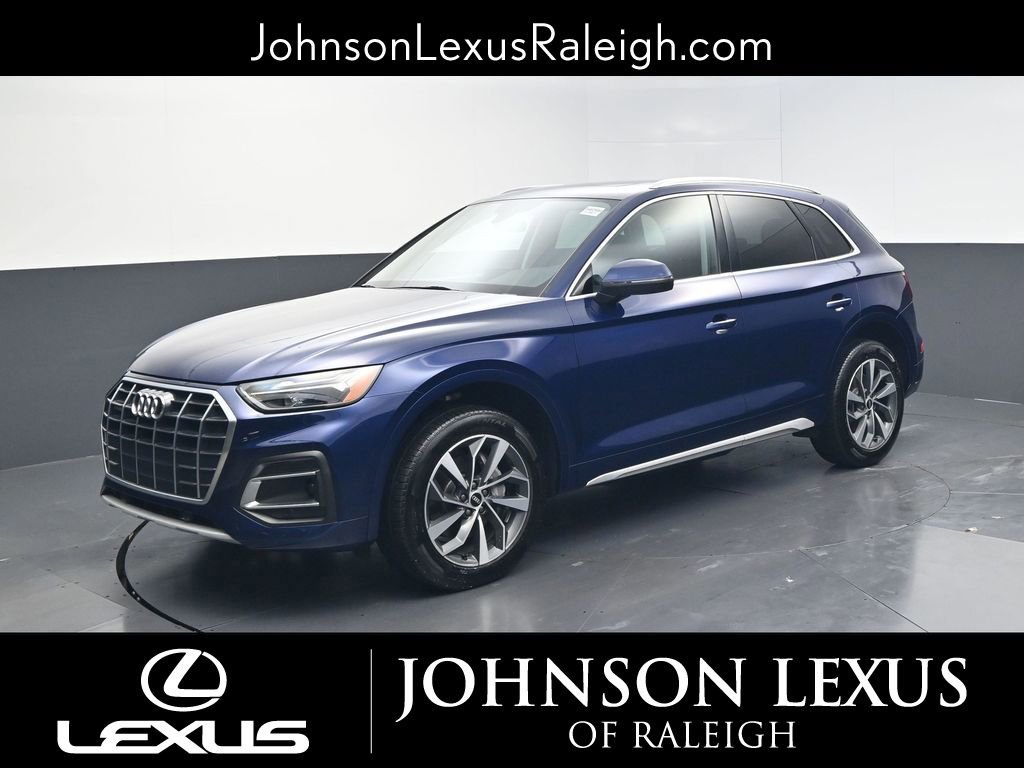 Used 2021 Audi Q5 2.0T Premium w/ Convenience Package image 1