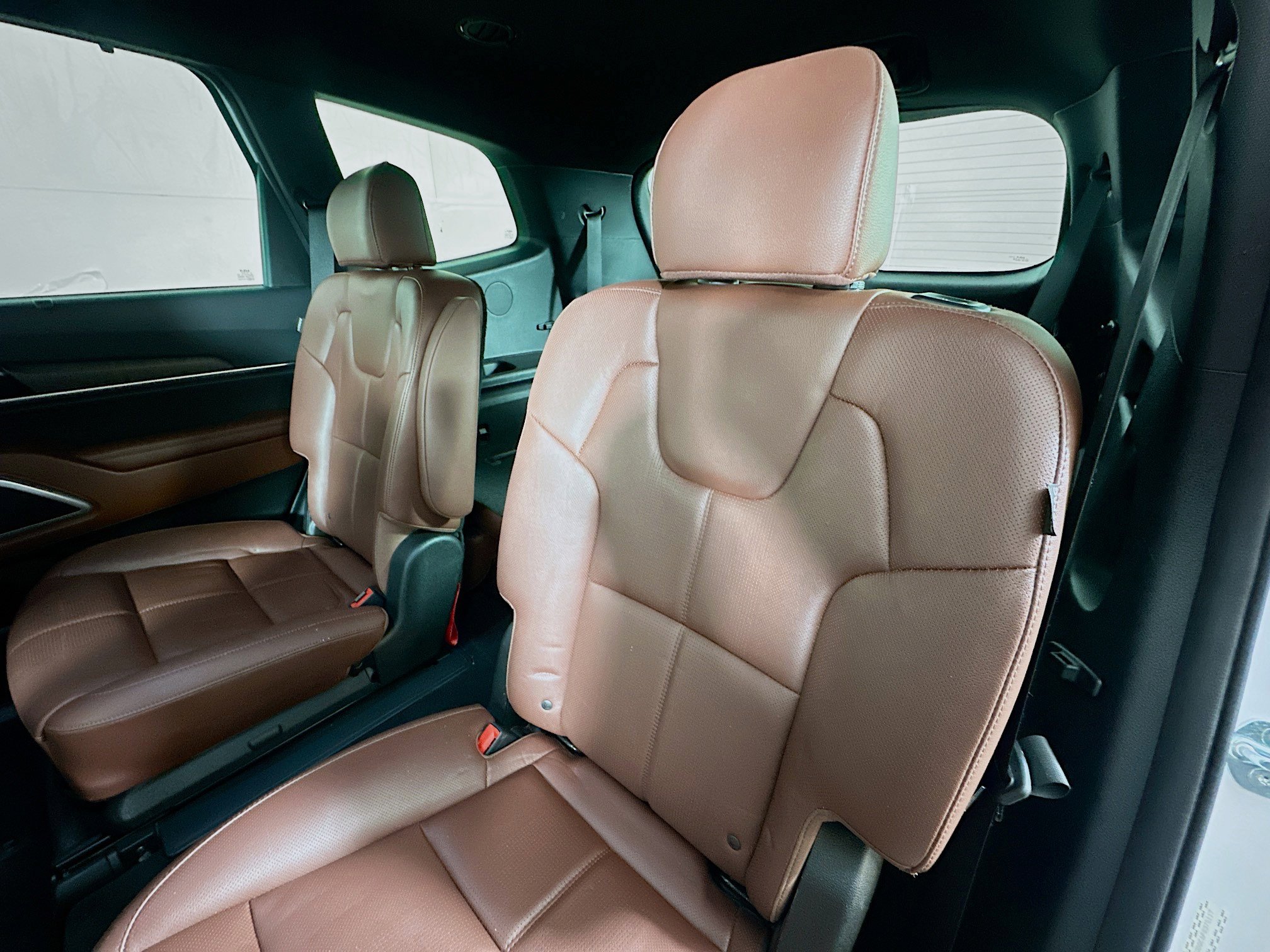 Used 2023 Kia Telluride EX w/ EX Captain's Chair Package image 25