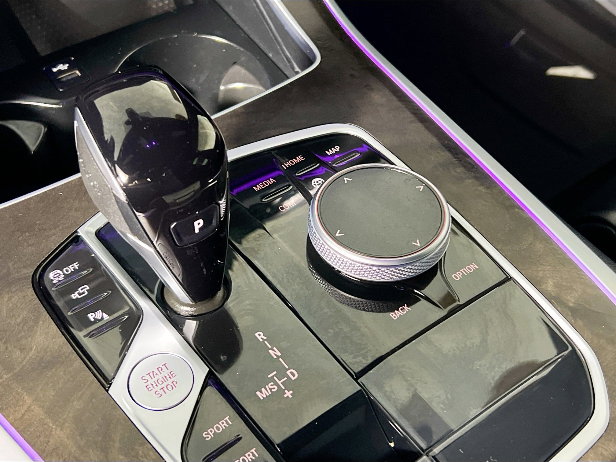 Used 2022 BMW X5 sDrive40i w/ Premium Package image 25