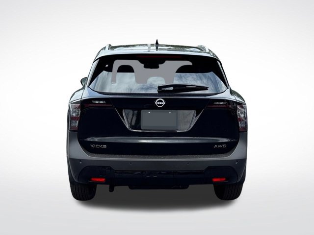 New 2027 Nissan Kicks SV AWD/4WD image 7