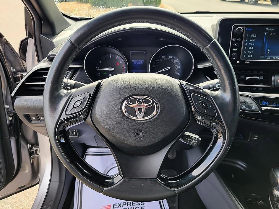 Used 2018 Toyota C-HR XLE image 13