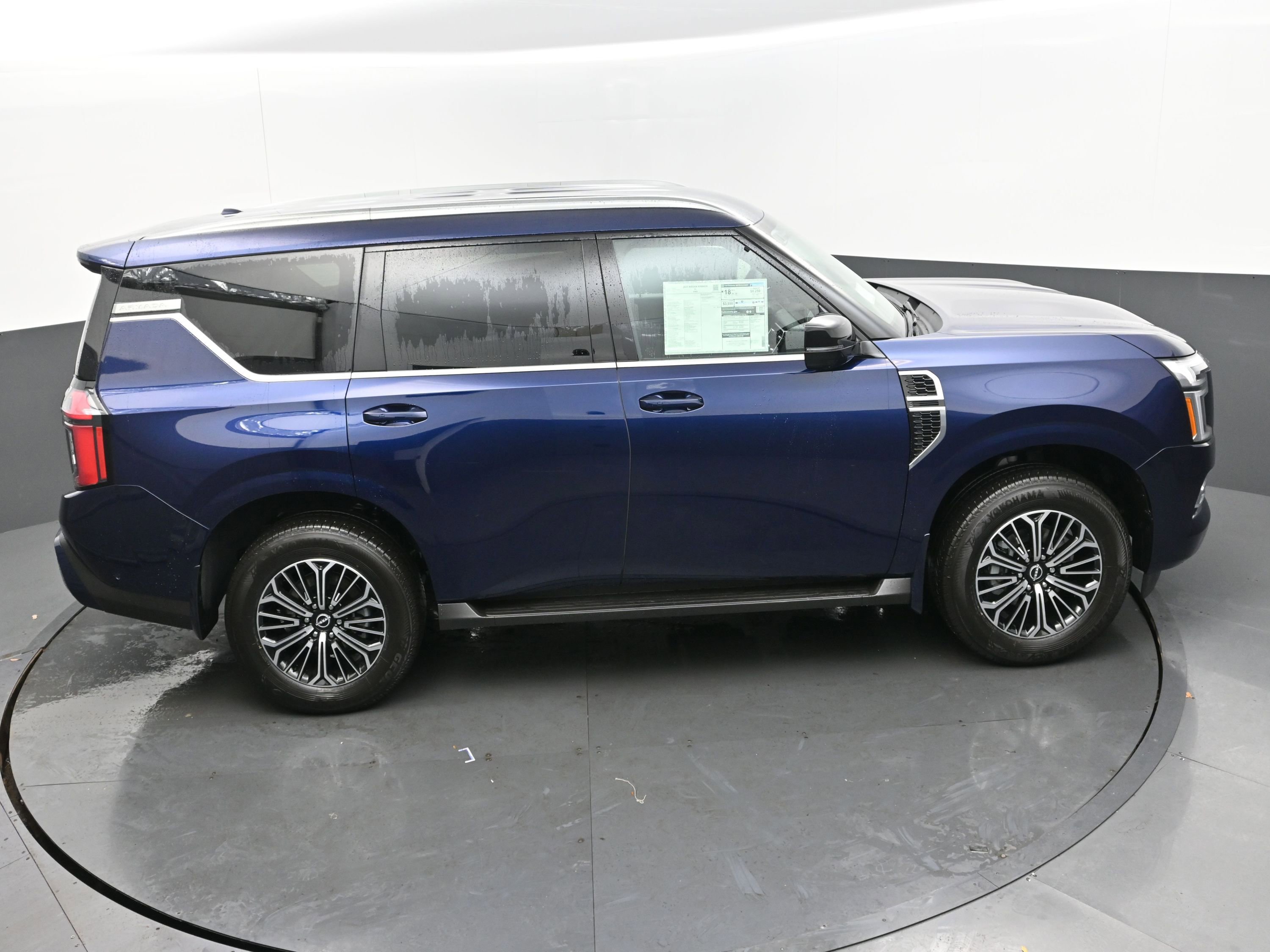 New 2025 Nissan Armada SL image 39