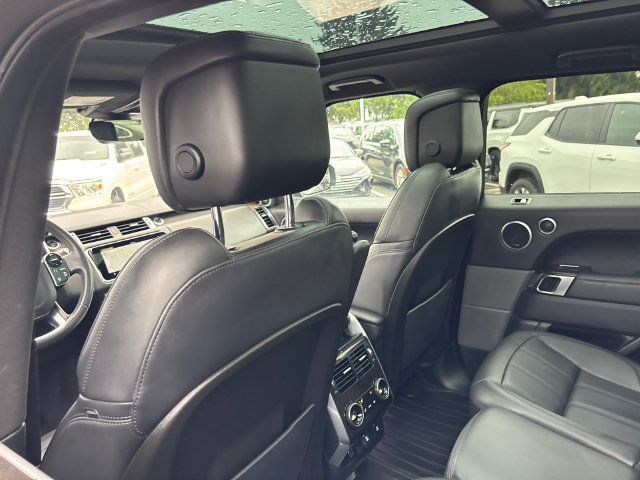 Used 2018 Land Rover Range Rover Sport HSE AWD/4WD image 10