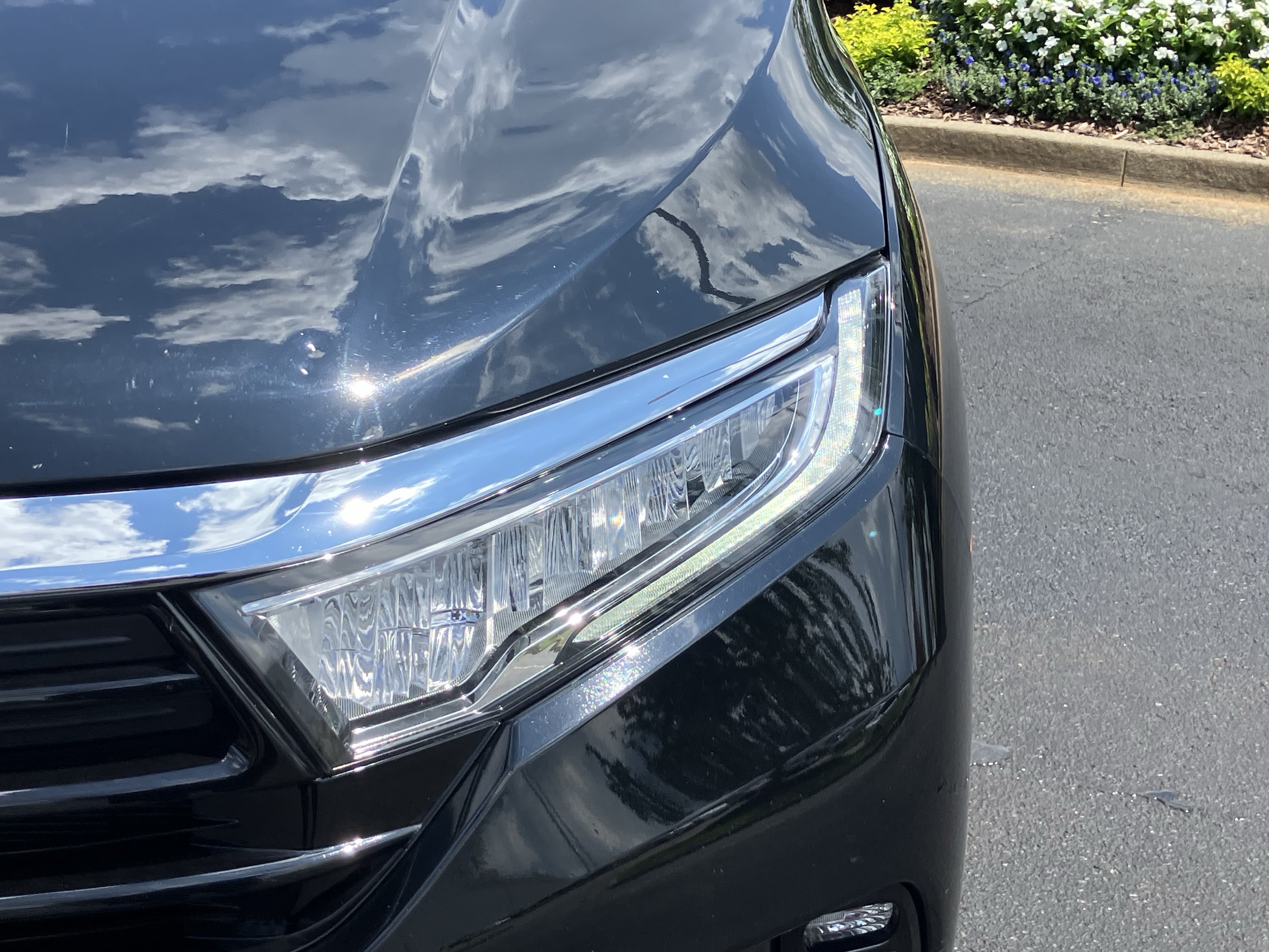 Used 2023 Honda Odyssey Elite image 5