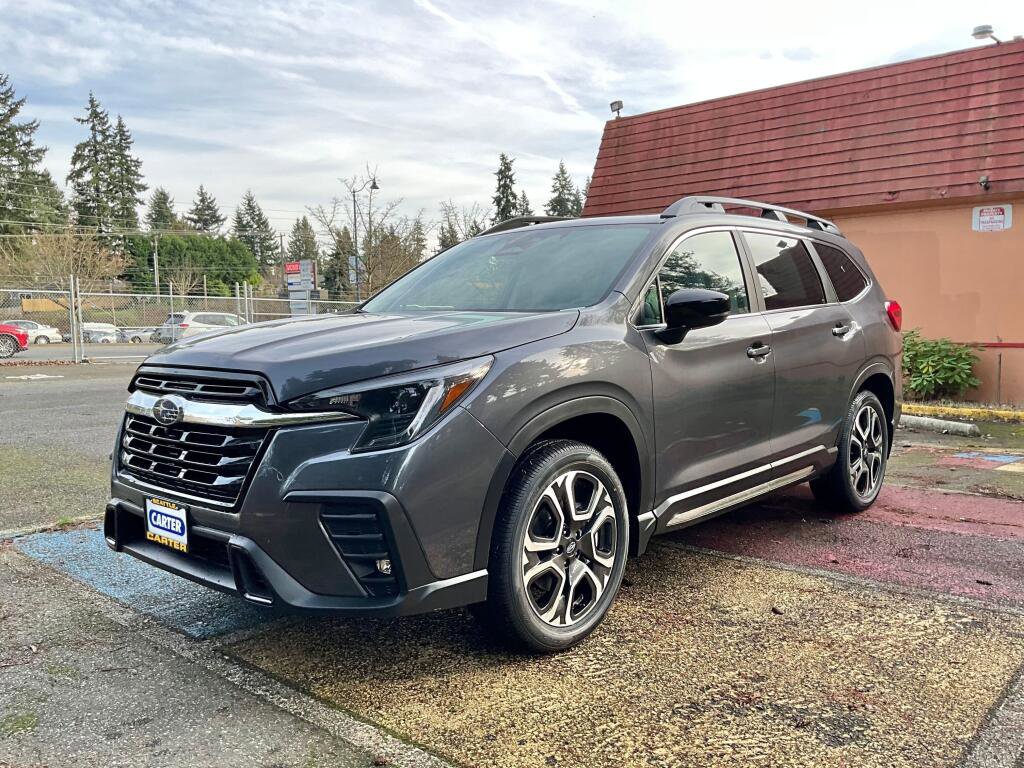 New 2026 Subaru Ascent Limited image 4